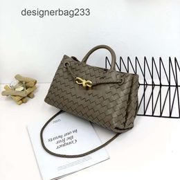 New Leather East/west Woven Andiamo Underarm Large Designer High-end Bag Bucket Botteega One Shoulder Venetas with Girl Handheld Crossbody Bags Women Q6F6