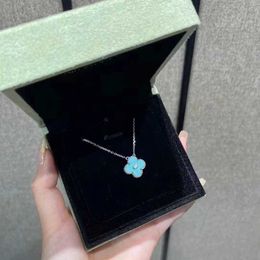 Vans Minimalist Limited quattro foglie Clover Menta Green Necklace Pendant Ins Gift Girlfriend Collarbone Chain