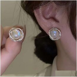 Stud Korean Exquisite Small Pearl Earrings Light Zircon Stone High Quality Elegance Versatile And Simple For Commuting Women Drop Deli Dhjly