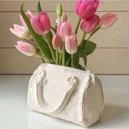 Decorative Objects Figurines Nordic Luxury Handbag Vase Flower Boxs Ceramic Bag Shaped Pot Container Wedding Valentines Day Wall Hanging