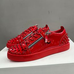 New Fashion Men's Charm Red Rivet Lace Up Board Shoes Male Causal Flats Moccasins Sports Walking Sneakers Zapatos Hombre