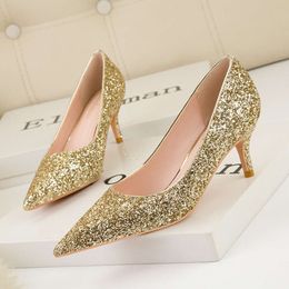 Style Fashion Sexy Nightclub Slim Thin Heel High Banquet Shallow Mouth Pointed Shining Sequin Single Shoes