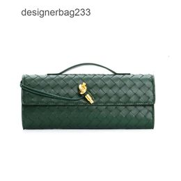 Diagonal Long Clutch Bottegs Venets Bag Lady Bags Handmade Woven French Buckle 2024 New Hardware Lock Single Cross Andiamo Purse Shoulder Women OHLM