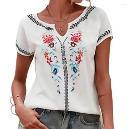 Women's Blouses Ethnic Style Short-sleeved T-shirt Retro Print V-neck Loose Fit Casual Tee Shirt For Streetwear