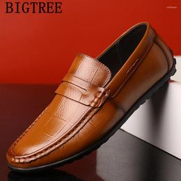 Casual Shoes Black Loafers Men Genuine Leather High Quality Coiffeur Fashion Sepatu Pria Kulit Asli