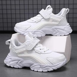 Athletic Outdoor Fashion White Shoes Children Sneakers Casual Girls Shoes Pu Leaher Kids Sport Running Shoes Lightweight Boys Casual Tennis Shoes 240407