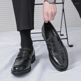 Casual Shoes Spring Mens Luxury Man Thick Soled Loafers Leather Top Men Business Dress Social Wedding Footwear Zapatos Hombre