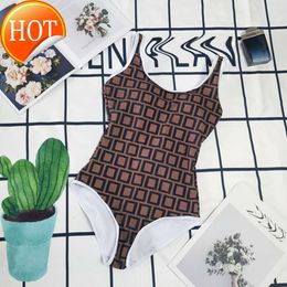 Cheap Wholesale Designer Sexy Bikini Sets 2024 New Fashion SS s Luxury Swimsuit Women Swimsuits Tank Thong Cover Up Two Piece s Woman Bathing Suits G84
