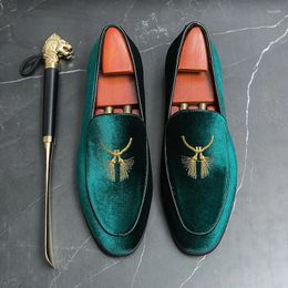 Casual Shoes Luxury Embroidered Leather Men Comfort Flat Men's Suede Slip On Green Moccasins Loafers Big Size 48