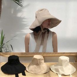 Wide Brim Hats Bucket Hats Wide Brim Sun Hat Womens Foldable Travel Packable Bucket Hat Sunscreen Cotton Linen Beach Versatile Hat Fisherman Hat Q240403