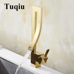 Bathroom Sink Faucets Elegant Chrome/Black/Nickel Brass Square Basin Faucet Luxury Mixer Tap Deck Mounted &Cold