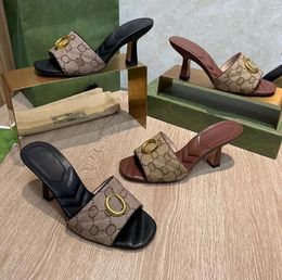 Дизайнерские сандалии мода Женщины двойной мателас-холст сандалий подлинная кожаная скользящая кусочка в середине каблуки обувь 35-41
