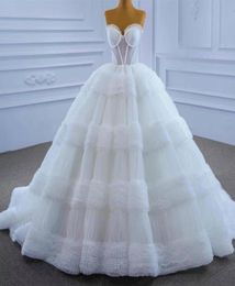 2023 New Luxurious Ball Gown Wedding Dresses Sweetheart Layers Tiered Illusion Lace Up Chapel Train Bridal Gowns GG02W6654972