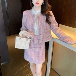 Two Piece Dress Womens elegant tweed perfume pink suit jacket top and skirt two-piece winter jacquard party fashion luxury clothingC240407