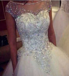 Vestidos de noiva de vestido de esferas de 2021 Novo lindo raspador de princesa deslumbrante Imagem real