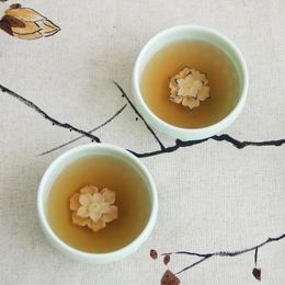 Cups Saucers One Cup Porcelain Longquan Celadon Chinese Kungfu Tea Creative Lotus Flower Relief For Pu'er 50ml Master Of