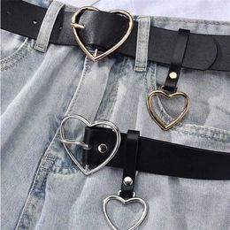 Belts Womens belt heart-shaped metal buckle retro PU belt designer fashionable Cinto womens pants jacket beltC420407