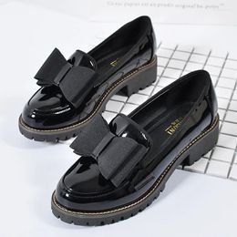 Casual Shoes British Preppy Style Patent Leather Girls Bow-knot Decorate Flat Creepers Women Shallow Slip On Espadrilles Mujer Size 42