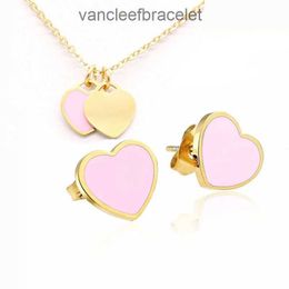 Designer Earrings For Women Vintage enamel PINK Green Double Heart Charms Necklace and Earring Jewelry set Pendant Men chain Stainless Jewellry sets