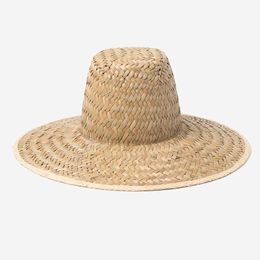 Wide Brim Hats Bucket Europe Retro High Top Big Straw Hat Men Women Stage Catwalk Concave Modelling Sunscreen Shading Beach Chapeu Q240403