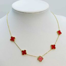 Vans Boutique Temperament Red Clover Necklace Collarbone Necklace Collana con oro pesante in oro di lusso in acciaio gioielli in acciaio