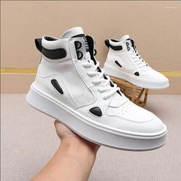 Casual Shoes High QualitMen Fashion Ankle Boots Spring Autumn Punk Style Rivets Trend Male Leather Top Hip Hop Sneakers A16