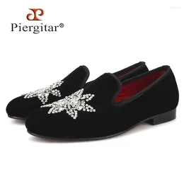 Casual Shoes Piergitar Style Black Velvet Men Loafers With Silver Rhinestone Fashion Party And Banquet Men's Slip-on