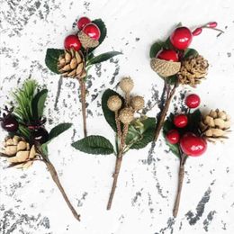 Decorative Flowers 5PCS Christmas Red Berry Pine Cone Simulation Plant Needle Pinecone Greeting Card Accessories DIY Xmas Festival Decor