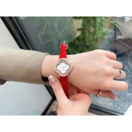 vans womenwatch Cleefly Fashion Van Luxury Women Watch Wristwatch Four Leaf Grass Decoration Bracelet high quality watch women Valentines Day gift womenwatch Z4CR