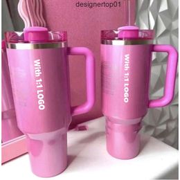 Stanleliness US STOCK Winter Pink Parade Cosmo Tumbler Quenching CoBranded 40oz Car Cup Water Bottle with Stainless Steel Cup Handle Lid and Straw Valentines Da N0XM