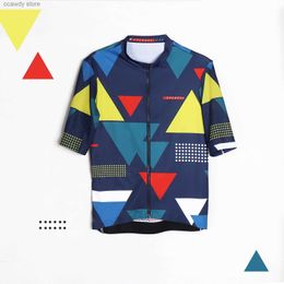 Мужские футболки Новая Геометрия гонка Fit Seve Cyve Cycling Jerseys Lightweight and Beathing Mens Shirt H240407