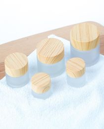 Frosted Glass Jar Cream Bottles Round Cosmetic Jars Hand Face Packing Bottles 5g 10g 15g 30g 50g Jars With Wood Grain Cover 3158318