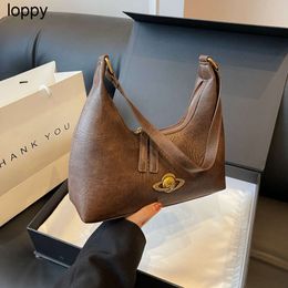 New designer Factory Stores Are 95% Off Wandering Planet Fashion Underarm Bag for Womens 2024 Texture Shoulder Wterns womens Bag
