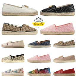 2024 Designer Mulheres Sapatos casuais Saxigas de alpargamentos de primavera Summer Luxurys Ladies Praia plana Meio chinelos de moda Mulher mocassim Capé de Toe Fisherman Sapato