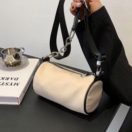 Shoulder Bags Bag Female Ins Design 2024 Fashion Messenger Versatile Cylinder Width: 19cm