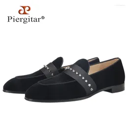 Casual Shoes Piergitar Handmade Black Velvet Men Spiked Fashion Red Color Sole Slipper Loafers Plus Size Male Flats Leather Insole