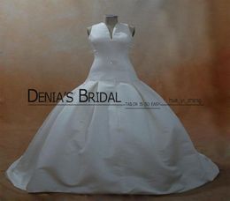 2017 Fit and Flare Wedding Dresses Real Images Satin V Neck Lace Up Closure Court Train Lace Appliqued Wedding Gowns1950453