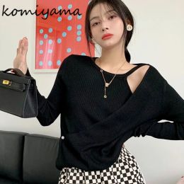 Microphones Komiyama Sexy Asymmetrical Single Botton Sweater 2023 Autumn Tide All Match Knitted Women Tops Long Sleeve Bottoming Pullover