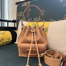 Women's Bucket Bag High-end custom quality crossbody bag Cowhide Shoulder Bag with detachable drawstring open-close tote is very versatile