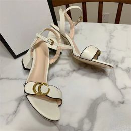 Donne Tacco a forma piatta sexy Sandals Sandals Fashion Summer Leathe