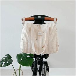 Stroller Parts Accessories Korea Style Born Baby Care Diaper Bag Mummy Shoder Embroidery Quilted Storage Organizer Large Handbags Drop Otsjs