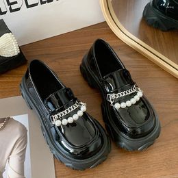 Dress Shoes Women Platform Chain Pearl Mid Heels Marie Janes Sandals 2024 Autumn Trend Retro Luxury Chunky Pumps Mujer