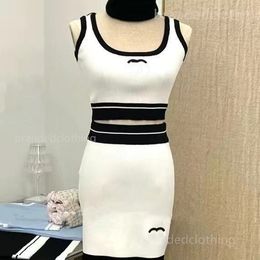 New designer womens clothing two Piece dress solid Colour dresses luxury knit vest white sexy mini skirt shorts Sets tees vestidos tank tops sleeveless crop top clothe