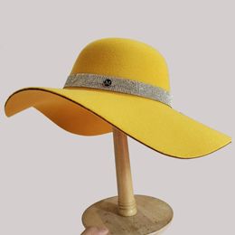 Elegant Ladies Rhinestone Fedora Hat Dome Hepburn Style Party Wedding Cap Felt Hat Womens Church Hat Large Brim Bucket Hat 240325