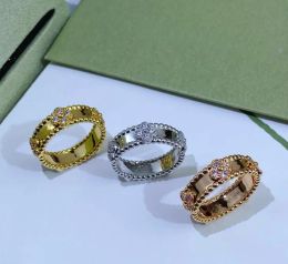 Tasarımcı Yüzüğü Dört Yaprak Yonca Halkası Kaleidoskop Yüzüğü Bayanlar Altın Sier Elmas Tırnak Yüzüğü Sevgililer Günü Partisi Tasarımcı Boncuklar