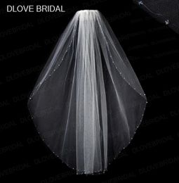 New Design Clear Crystal Bridal Veil with Comb One Layer Fingertip Length Beaded Wedding Hair Accessory White Ivory7026712