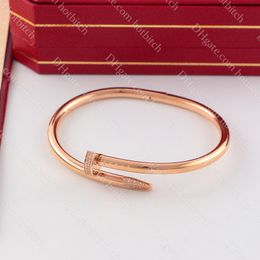 Luxury Designer Women Bracelet Classic Diamond Bracelet Gold Open Bangle High Quality No Fading Wedding Jewelry Anniversary Gifts