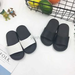 Slipper Summer Solid Colour Kids Slippers for Boys Girls PVC Home Flip Flops Soft Sole Anti Slip Toddler Shoes Indoor Comfortable Sandals 240408