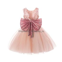 Kızlar Elbise Prenses Elbise Çocuklar V-Backless Big Bow Çiçek Elbisesi Bebek Bebek Kız 1 Yıllık Doğum Günü Partisi Giyim Beebes Bebes Dam Dhgw6