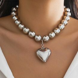 Pendant Necklaces Big Love Heart Pendant Necklace for Women Trendy Bohemia Vintage Chunky Heavy Ball Beaded Chain 2024 Fashion Punk Jewellery Gifts2K060